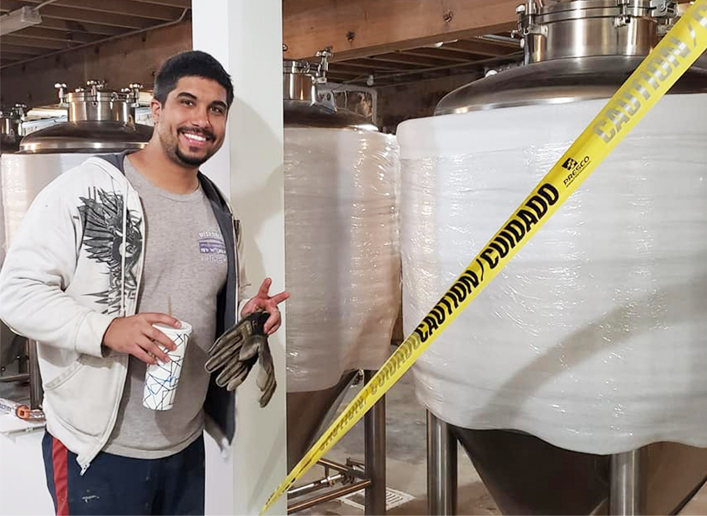 <b>Bell Brothers Brewing With Tiantai 3BBL Brewery System In Colorado Springs USA</b>